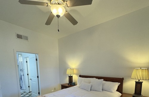 Prince Tucson Condominio | Warm and cozy pad in the heart of Tucson