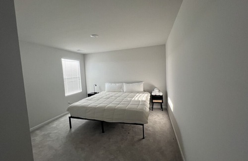 Forestbrook Casa | Massive New Construction Home w/ King Beds & More!