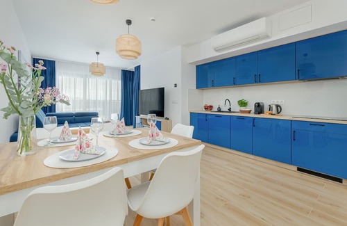 Darlowko Apartamento | Blue Apartment With Sea View by Renters