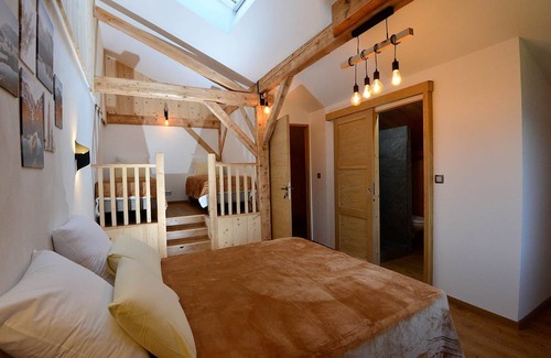 Scionzier Casa | MARCELLY room