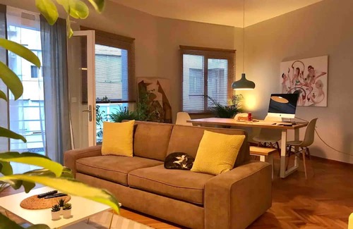 Karsiyaka Condominio | Sea view and central