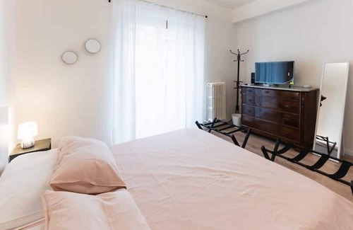 NoLo Apartamento | Everything you need to know about Light Blue NOLO