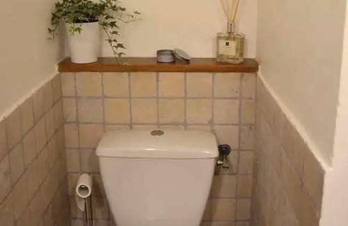 Courthezon Apartamento | Homerez - Beautiful apartement for 4 ppl. with terrace at Courthézon