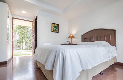 Cañas Hotel | Caña Brava Inn