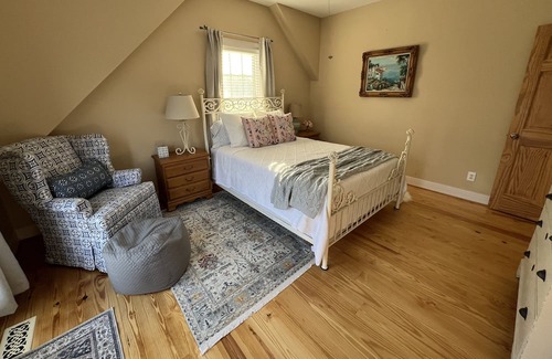 Reed Creek Casa | Peace of Hart Retreat!