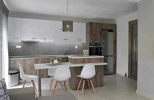 Nea Propontida Complejo | Crystallia SeaSide Maisonette by RentlsPro