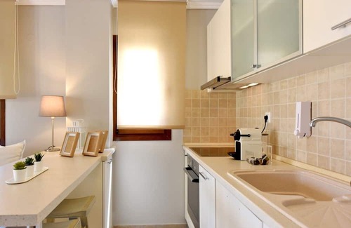 Paralia Dionysiou Apartamento | Fibes Luxury Living 1 by RentalsPro