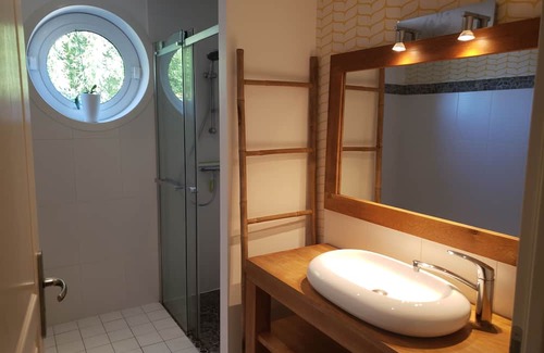 Locquenole Casa | Maison Bord de mer Avec Piscine Chauffée 28° et Spa/jacuzzi 38°