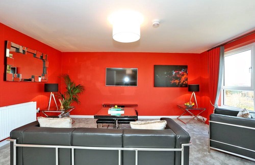 Dyce Apartamento | Vibrant Home in Aberdeen, Scotland