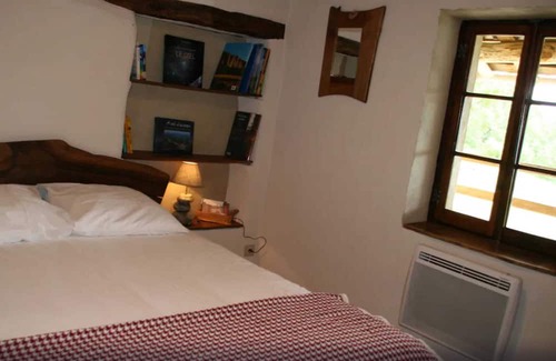 Braux Casa | Homerez - Nice house for 2 ppl. at Braux