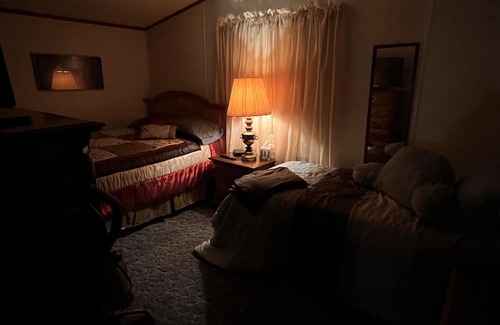 Port Lavaca Casa | Rest easy at Nana’s Beach Pad. This is a "shared space" property/2 private rms.