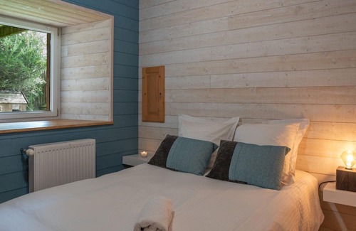 Poilley Cabaña | Gite Poilley (Manche), 2 bedrooms, 3 persons
