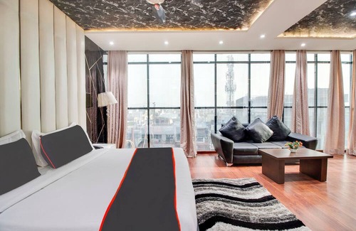 Bareilly Hotel | Collection O Hotel Amber Heights