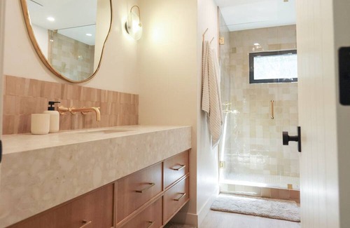 Kit Carson Cabaña | Beautiful Orchard Guest House