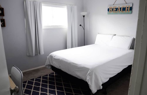 El Segundo Casa | Coastal Charm Retreat: 2bdr, Fully Private Guesthouse 10mins to LAX, Beach, SoFi