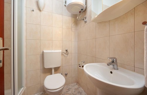 Podstrana Apartamento | Close to the beach, Free parking, Air-conditioned, Next to 5-star hotel.