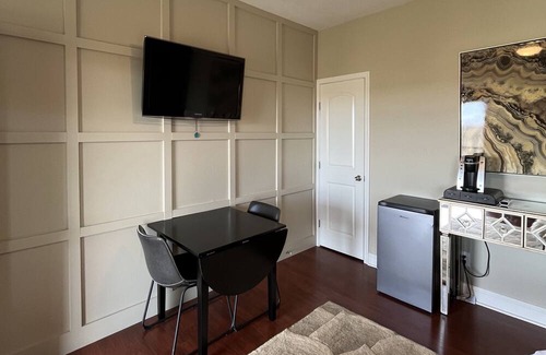 Marble Falls Apartamento | Lonely Oak Guesthouse! Room 4