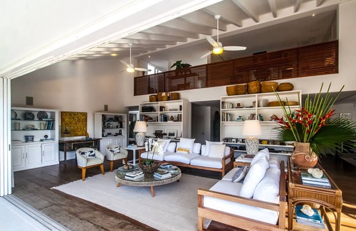Cabore Hotel | Tropical House
