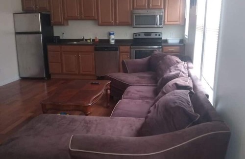 Niskayuna Apartamento | 1 bedroom with free parking