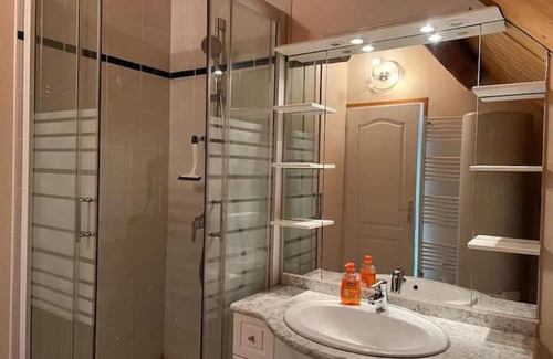 Mareuil-sur-Cher Apartamento | COSY ACCOMMODATION~CLIMATE CONTROL~ZOO DE BEAUVAL