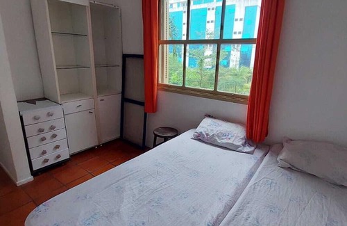 Jardim Praiano Apartamento | Apartamento na Praia da Enseada Guarujá, Acomoda até 10 Pessoas