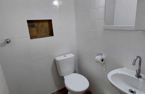 Jardim Praiano Apartamento | Apartamento na Praia da Enseada Guarujá, Acomoda até 10 Pessoas