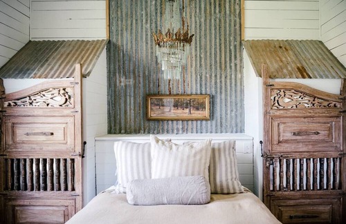 Burton Otro | BNR Farmstead|The Farmhouse|15 min from Round Top!