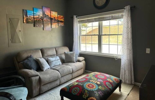 Nashville Casa | Serene Haven Ranch: Cozy 3BR Oasis with Backyard Bliss
