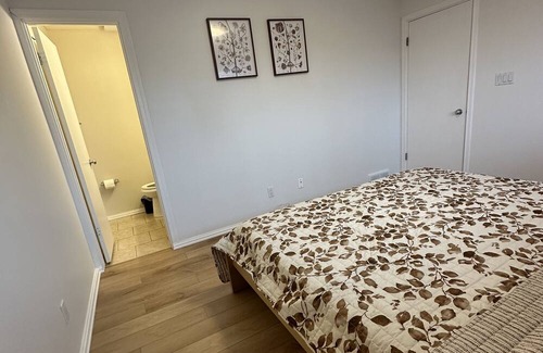 Southeast Calgary Casa | Main Floor 3 bedroom, sleeps 5-6, family-friendly.