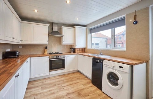 Tynemouth Casa | Host & Stay | Spire View House