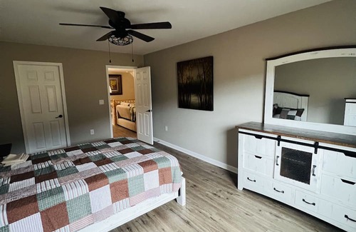 Dushore Casa | Scenic Mountain View Getaway
