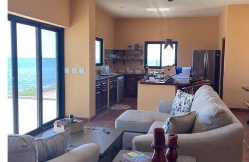 El Cardonal Casa | Beachfront paradise