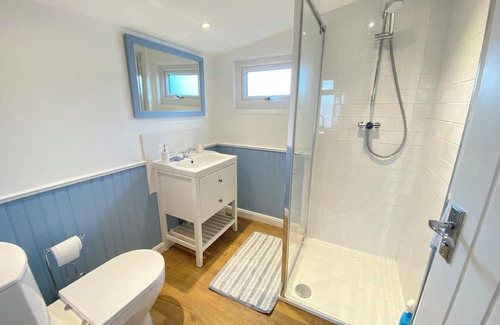 Bouvet Island Casa | Newly refurbished two bed chalet with spectacular sea views over Whitsand Bay.