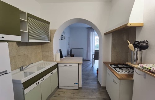 Fara in Sabina Casa | The Lovers' Lair, delightful house with garden in the magical historic center