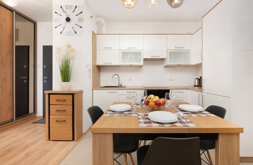 Baluty Apartamento | Apartment Manufaktura Łódź by Renters