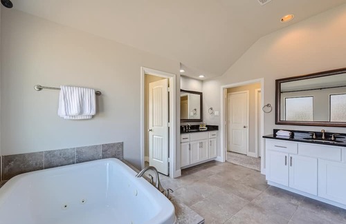 Spring Branch East Casa | Spring Branch Midterm Rental