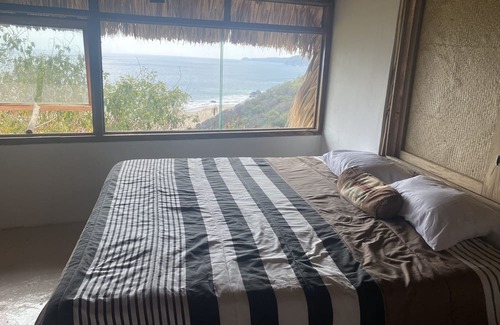 San Pedro Pochutla Casa | Casa con Palapa y Vista a la Increíble Playa del Pacífico en la Costa Oaxaqueña