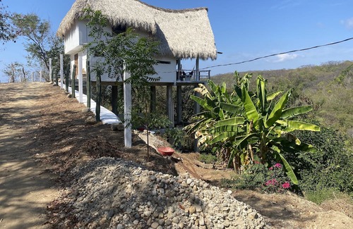 San Pedro Pochutla Casa | Casa con Palapa y Vista a la Increíble Playa del Pacífico en la Costa Oaxaqueña