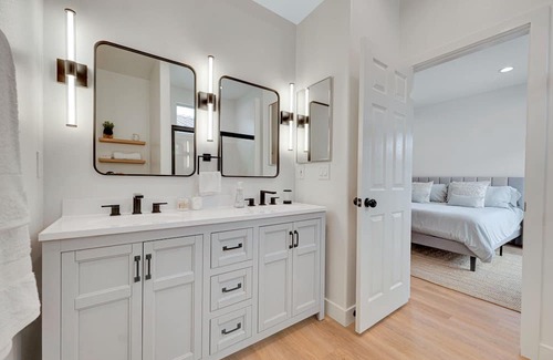 Moorpark Casa | Stylish 2 BD 2 BA Moorpark Home w/ Attached Garage