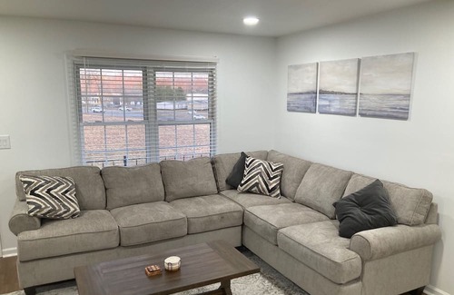 Rio Casa | Charming Home in Charlottesville! 3 Bed, 2 Full Bath, Private and Spacious!