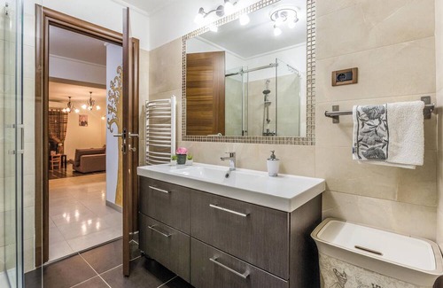 Lovrecica Apartamento | Enjoy relaxing hours in this centrally located vacation apartment.
