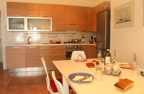 Artallo Casa | Detached vacation villa with sunny garden, panoramic pool and sea view