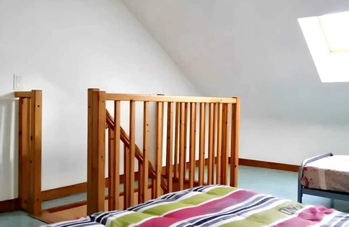 Mesnay Apartamento | Homerez - Beautiful apartement for 5 ppl. with balcony at Mesnay