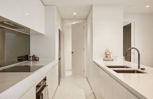 Mermaid Waters Apartamento | Luxury Living at The Lanes