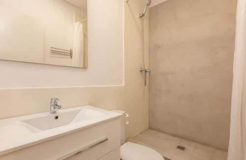 El Raval Apartamento | Nice renovated apartment near Ramblas with wifi
