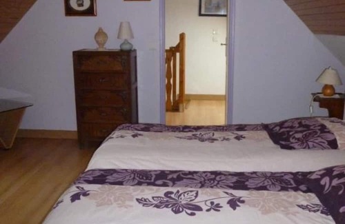 Garlan Casa | Cottage 'Gite Vert' with Private Terrace and Wi-Fi