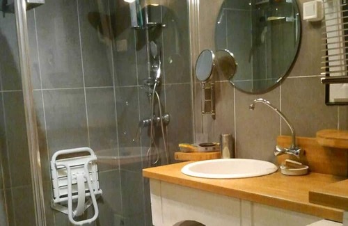 Treilles Casa | Homerez - Nice house 13 km away from the beach for 4 ppl. at Treilles