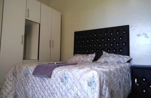 Manzini Cabina | The Rest Camp Lodge