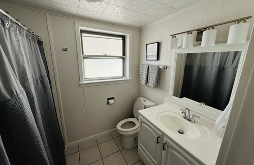 Estelle Casa | Charming 2-Bedroom Escape Near New Orleans!