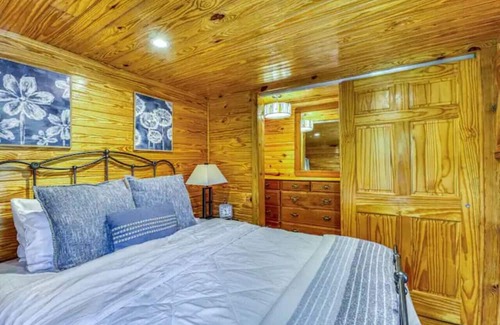 Rogersville Casa | 238) Perfect for couples!